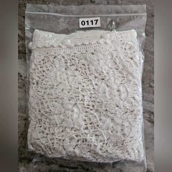 Cream Crochet with Floral Design Summer Layering Cotton Vest Medium - Picture 9 of 9